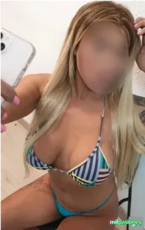 Chica Lujo 24hs Sólo Salidas coñito mojado