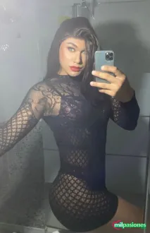 CATALINA  CHICA LATINA FIESTERA Y DIVERTIDA 