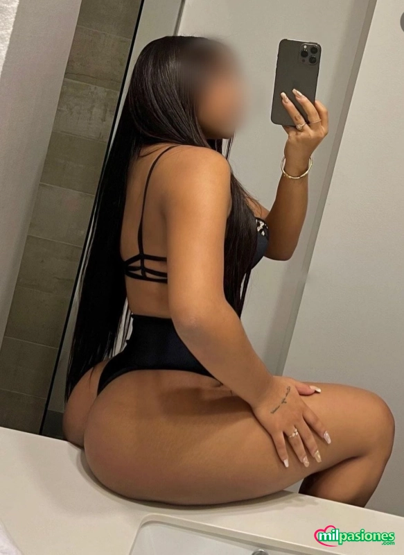 Chicas solagua EXOCTICA ,MUÑECA BLANQUITA PELINEGRA DISPONIBLE 