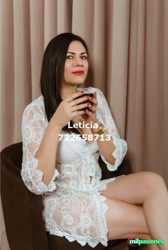 Leticia elegante y atractiva. - 3