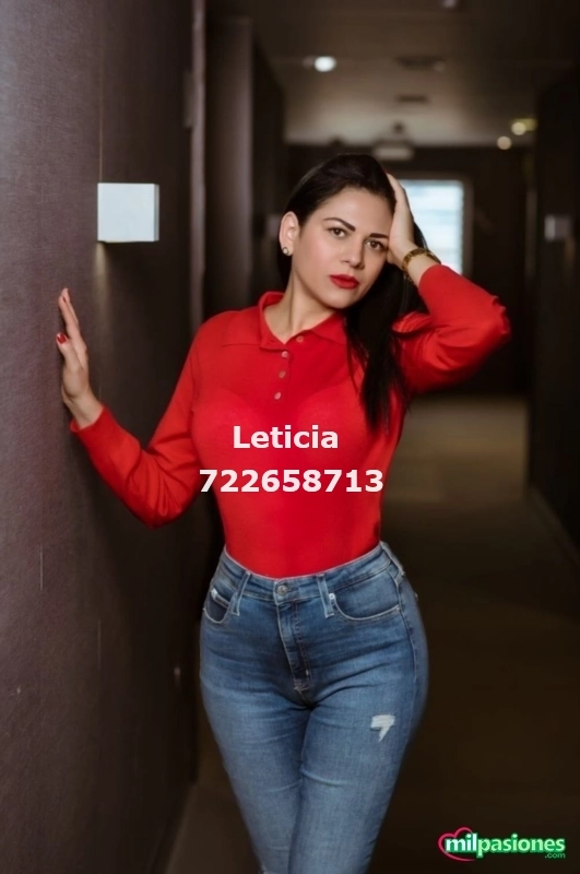 Leticia elegante y atractiva. - 6