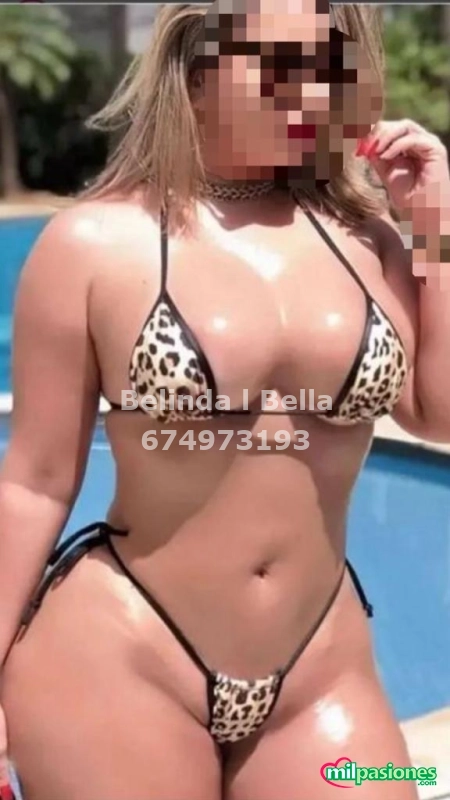 Belinda Rubia explosiva guapa y simpática 