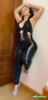 LATINA SEXY JUGUETONA AMABLE CARIÑOSA  COMPLETA