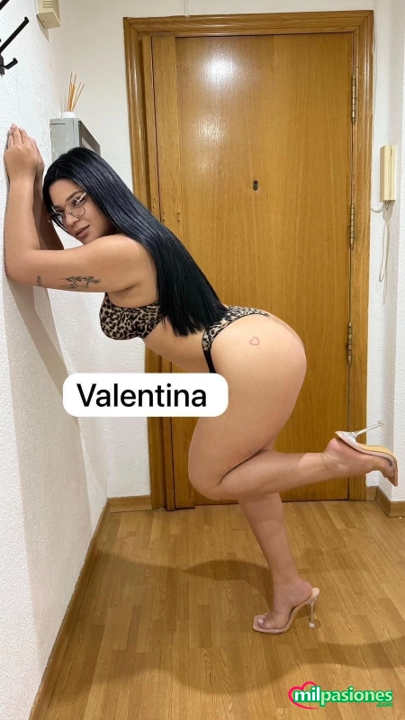 Valentina deliciosa en Barcelona por pocos días - 3