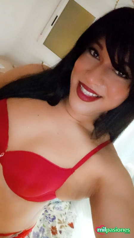 Nicole sensual en Benalua 30€ 24h. Anímate  