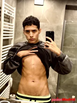 XXL PERUANO TOP! 19AÑOS Y 22 DE DULZURA 