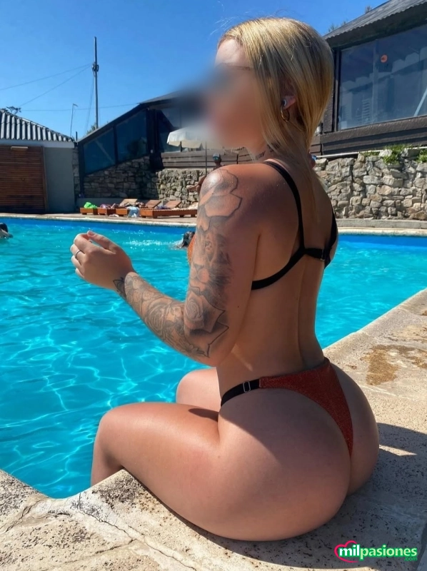 HOLA CHICOS SOY ANDREA SUPER GUAPA Y DISCRETA - 1