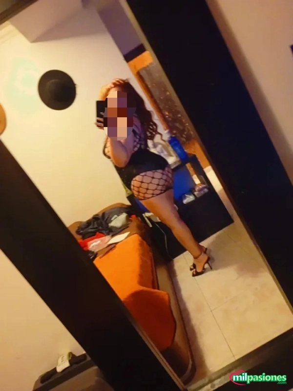 MICAELA encantadora  toda la noche oferta  - 5