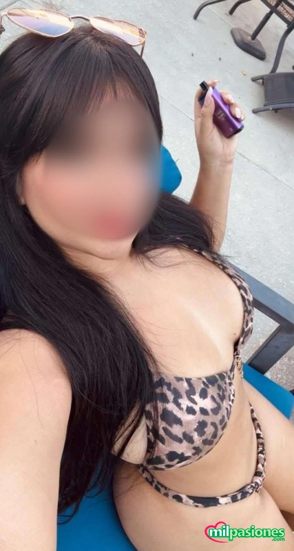 Hola mis amores soy nueva en tu ciudad soy super maja  - 1