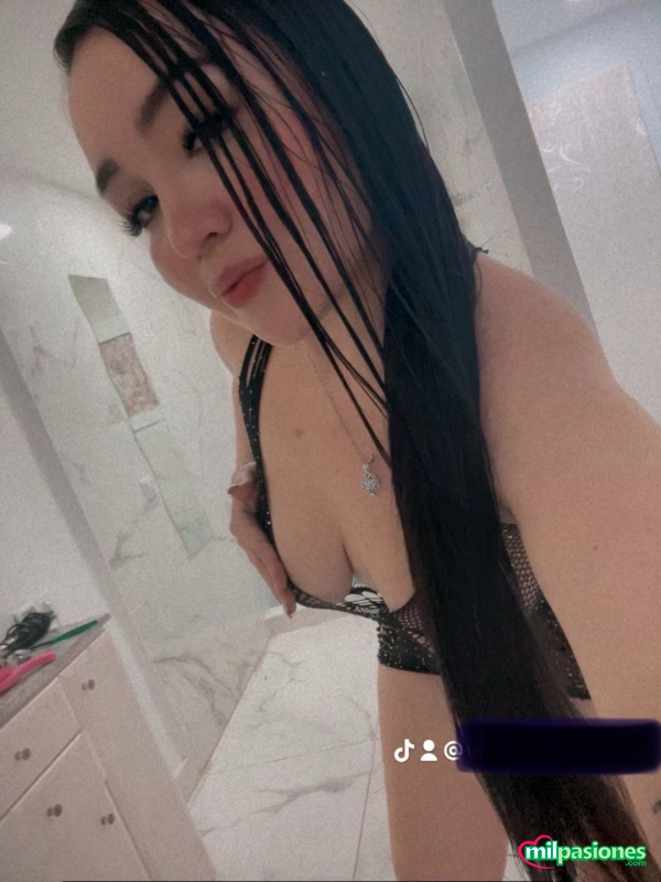 VIOLET colombiana hermosa y muy sensual EN CARLET