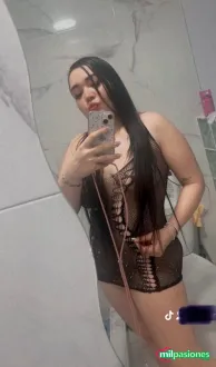 VIOLET hermosa colombiana todo una diva 