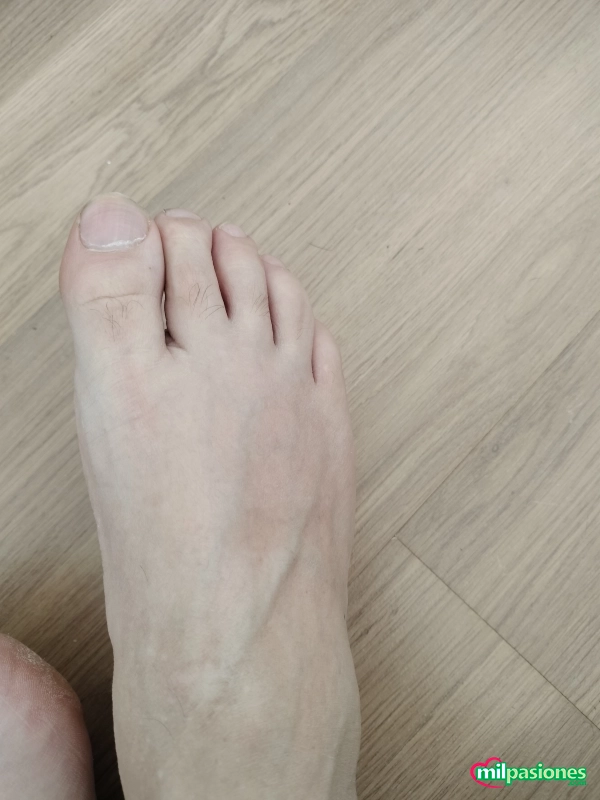 Vídeos de mis pies para que té corras de gusto