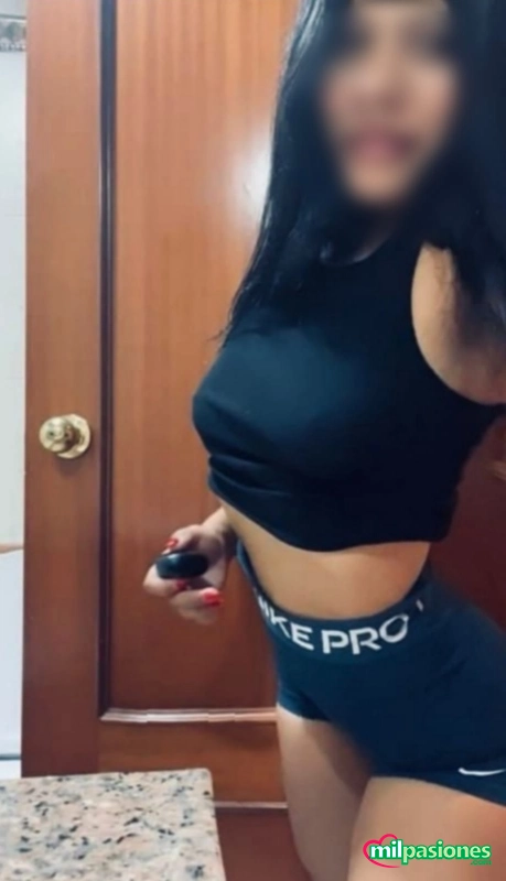 Hermosa     Latina  en  parla  las 24 horas  - 3