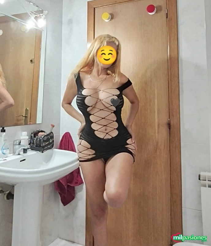 Soy Isabela  soy catalana estoy en Sitges ☎️ - 2